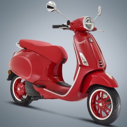 Scooter électrique (Vespa Elettrica)RED