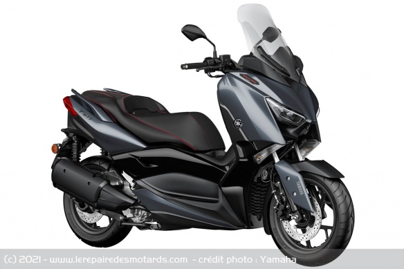 Yamaha XMAX 300 Tech MAX Yamaha XMAX 300 Tech MAX