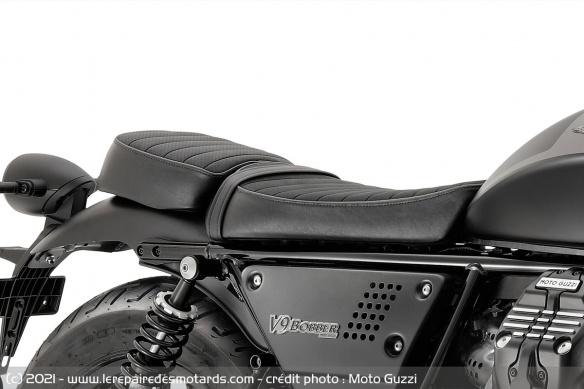 La Bobber s'offre au passage de nouveaux équipement, à l'image de sa selle La Bobber s'offre au passage de nouveaux équipement, à l'image de sa selle