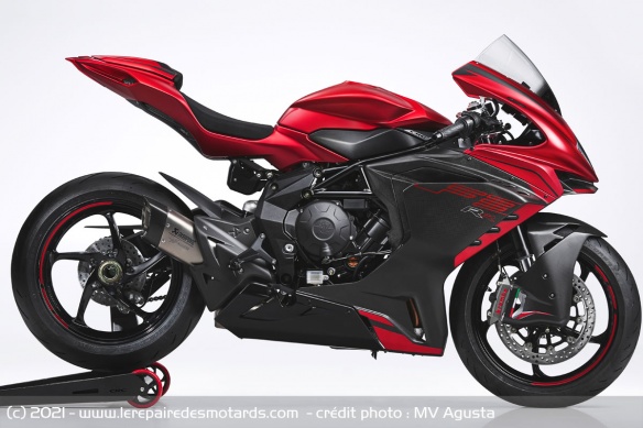 MV Agusta F3 RR Racing Kit MV Agusta F3 RR Racing Kit