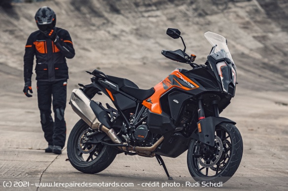 L'ergonomie de la 1290 Super Adventure S a été revue L'ergonomie de la 1290 Super Adventure S a été revue