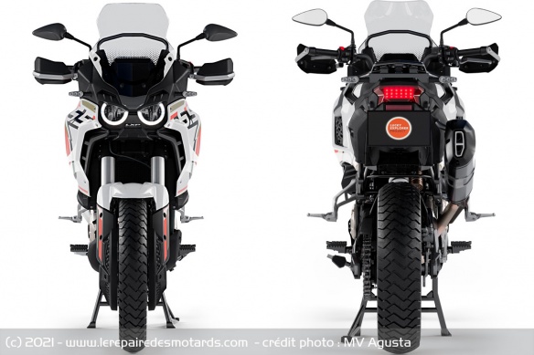 Là aussi, MV a puisé son inspiration dans la Cagiva Elefant Là aussi, MV a puisé son inspiration dans la Cagiva Elefant