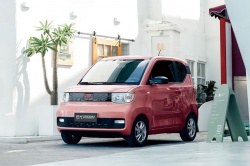 Wuling Hong Guang Mini EV