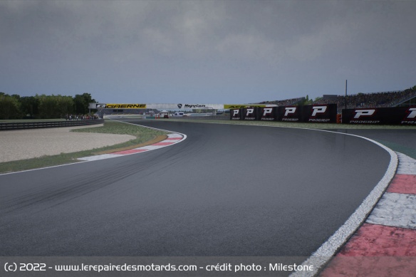 Qui dit retour du WSBK, dit retour du circuit de Magny-Cours Qui dit retour du WSBK, dit retour du circuit de Magny-Cours