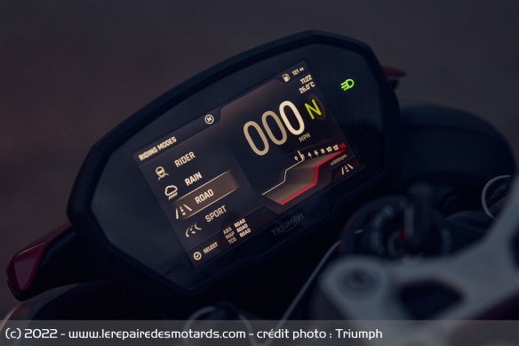 Compteur de la Triumph Street Triple 765 RS Compteur de la Triumph Street Triple 765 RS