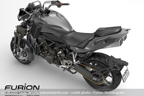 Une moto à trois roues motrices délivrant 160 ch et 140 Nm Une moto à trois roues motrices délivrant 160 ch et 140 Nm