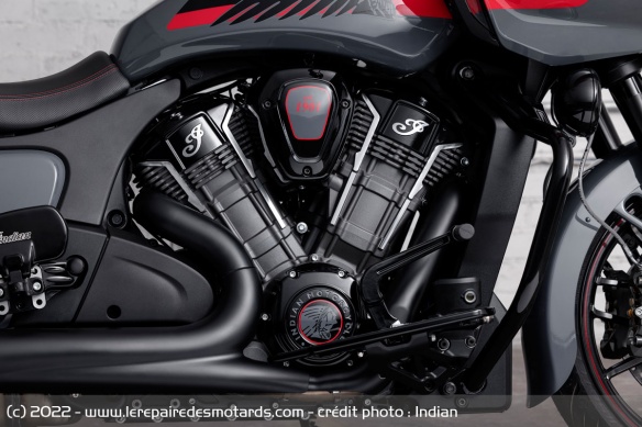 Le V-Twin PowerPlus aussi est assorti à cette livrée spéciale Le V-Twin PowerPlus aussi est assorti à cette livrée spéciale