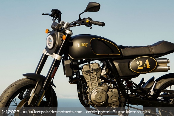 Bluroc Tracker 125 Bluroc Tracker 125