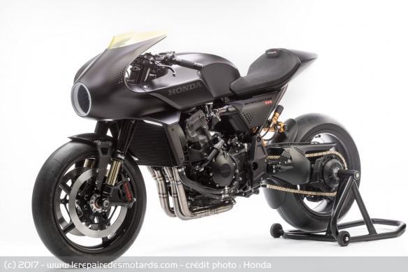Le concept CB4 Interceptor présenté fin 2017 Le concept CB4 Interceptor présenté fin 2017