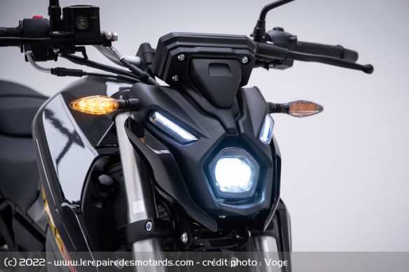 Le phare à LED de la Voge 125R