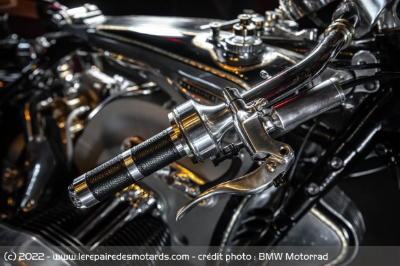 L'accélérateur de la BMW R18 Magnifica