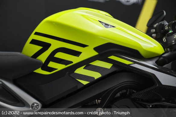 La Moto2 Edition ose la couleur pour se faire remarquer La Moto2 Edition ose la couleur pour se faire remarquer