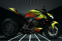Roadster Ducati Streetfighter V4 Lamborghini