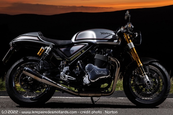 Roadster Norton Commando 961 Café Racer Roadster Norton Commando 961 Café Racer