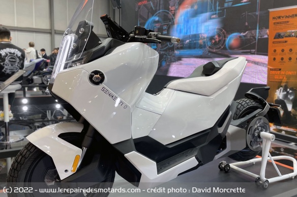 Le Senmenti 0 revendique une vitesse de pointe de 200 km/h Le Senmenti 0 revendique une vitesse de pointe de 200 km/h