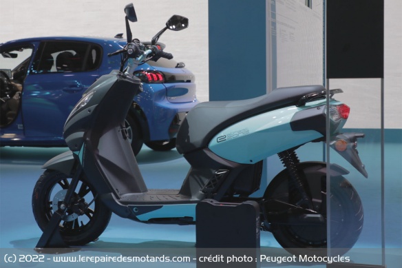 Peugeot promet jusqu'à 112 km d'autonomie avec deux batteries Peugeot promet jusqu'à 112 km d'autonomie avec deux batteries