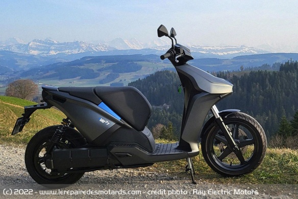 Ray Electric Motors débarque en France avec son 7.7 dès cet été Ray Electric Motors débarque en France avec son 7.7 dès cet été