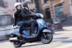 Scooter Suzuki Address 125