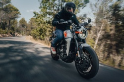Scrambler Zonter 350 GK