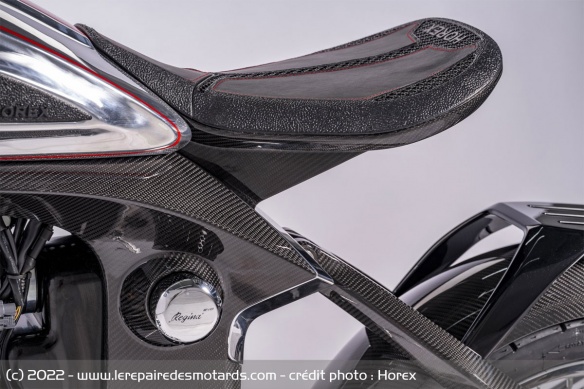 Le support de la selle est imprimé en 3D Le support de la selle est imprimé en 3D