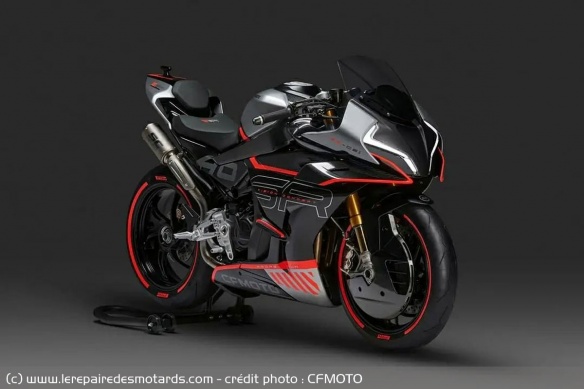 Le concept CFMoto SR-C21 Le concept CFMoto SR-C21