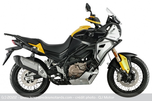 La SVT 650X revendique 238 kg La SVT 650X revendique 238 kg