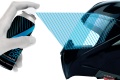 Traitement hydrophobe anti pluie visière casque moto