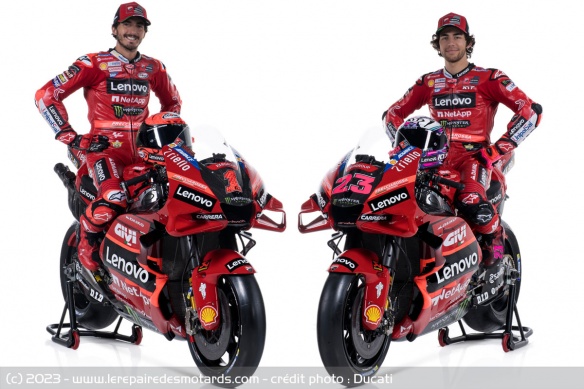 Bagnaia et Bastianini sur les Ducati Desmosedici GP23 Bagnaia et Bastianini sur les Ducati Desmosedici GP23