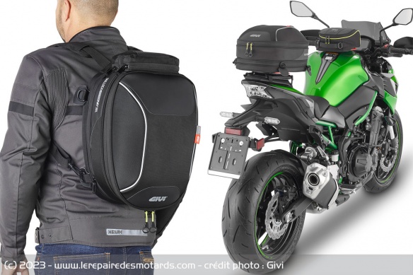 Le sac Givi EA147 Tailock peut aussi être porté en sac à dos Le sac Givi EA147 Tailock peut aussi être porté en sac à dos