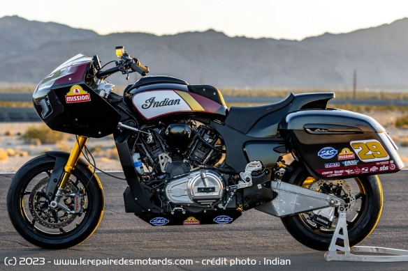 Bagger racing Indian Challenger RR Bagger racing Indian Challenger RR