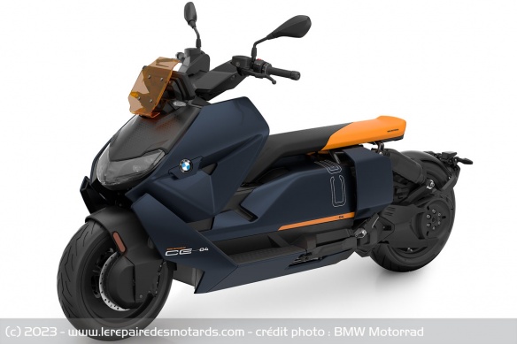 BMW CE 04