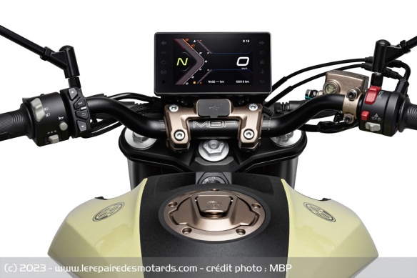 Roadster MBP N300 Roadster MBP N300
