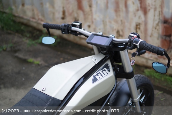 Scrambler électrique RTR 799e Scrambler électrique RTR 799e