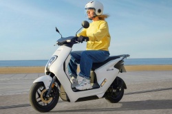 Cyclomoteur électrique Honda EM1 e: