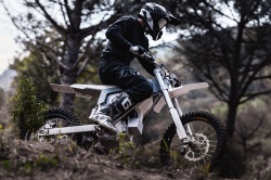 Enduro électrique Cake Bukk