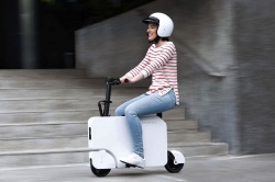 Moto électrique pliante Honda MotoCompacto