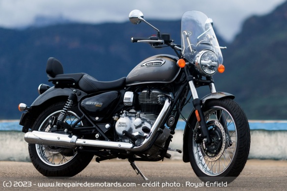Moto Royal Enfield Meteor 350 Aurora Moto Royal Enfield Meteor 350 Aurora