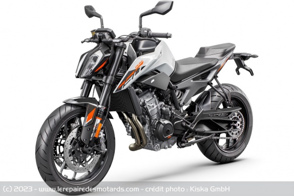 La KTM 790 Duke 2024 La KTM 790 Duke 2024