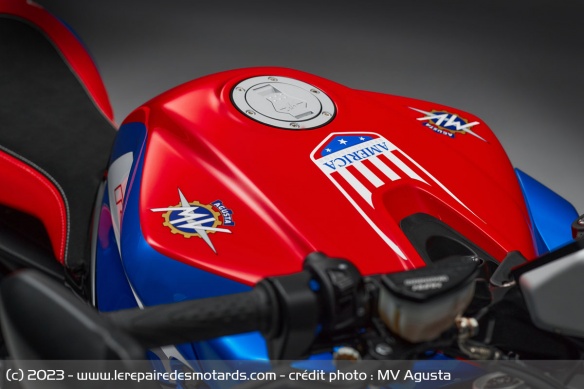 Roadster MV Agusta Dragster RR SCS America