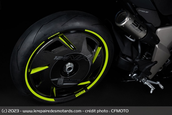 Roadster CFMOTO 125NK Concept Roadster CFMOTO 125NK Concept