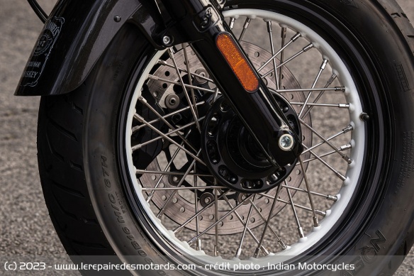 Cruiser Indian Chief Bobber Dark Horse Jack Daniel's Cruiser Indian Chief Bobber Dark Horse Jack Daniel's