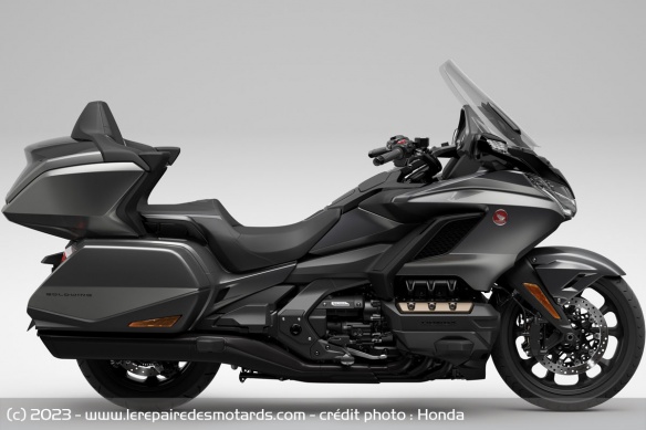 Routière Honda GL1800 Gold Wing Tour DCT 2024 Routière Honda GL1800 Gold Wing Tour DCT 2024