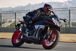 Sportive CFMoto 450 SR-S
