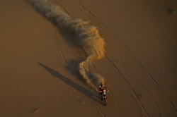 Dakar : Benavides et Price au coude à coude - Crédit photo : A.S.O./E.Vargiolu/DPPI