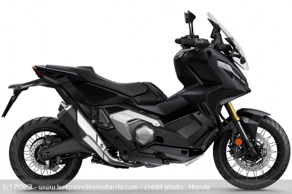 La version 2024 du X-ADV a déjà été présentée par Honda La version 2024 du X-ADV a déjà été présentée par Honda