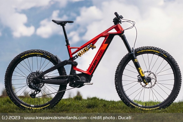 VAE Ducati Powertstage RR Limited Edition VAE Ducati Powertstage RR Limited Edition