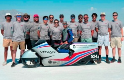 290 km/h pour une moto électrique de moins de 150 kg - Crédit photo : Louis-Marie Blondel