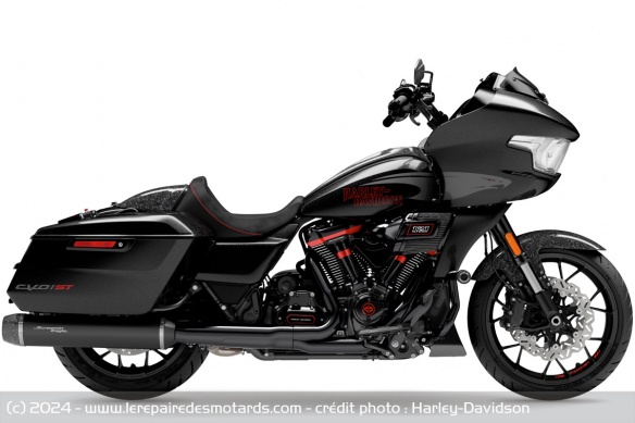 Bagger Harley-Davidson CVO Road Glide ST Bagger Harley-Davidson CVO Road Glide ST
