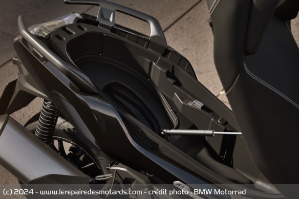 Le coffre du BMW Motorrad C 400 GT Le coffre du BMW Motorrad C 400 GT