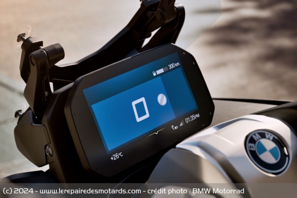 Le compteur du BMW Motorrad C 400 GT Le compteur du BMW Motorrad C 400 GT